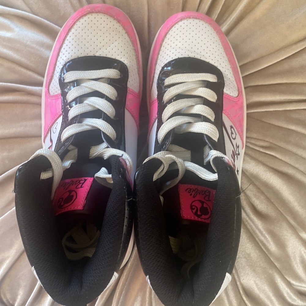 - 🎀 Barbie Mattel Girls High top Sneakers Size 3 Pink - Picture 6 of 10